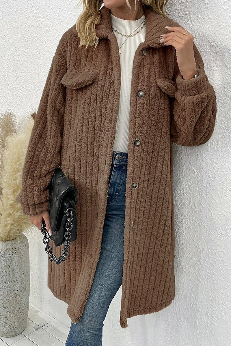 Abigail | Elegant outerwear with plain buttons and turn-down collar - Image 8