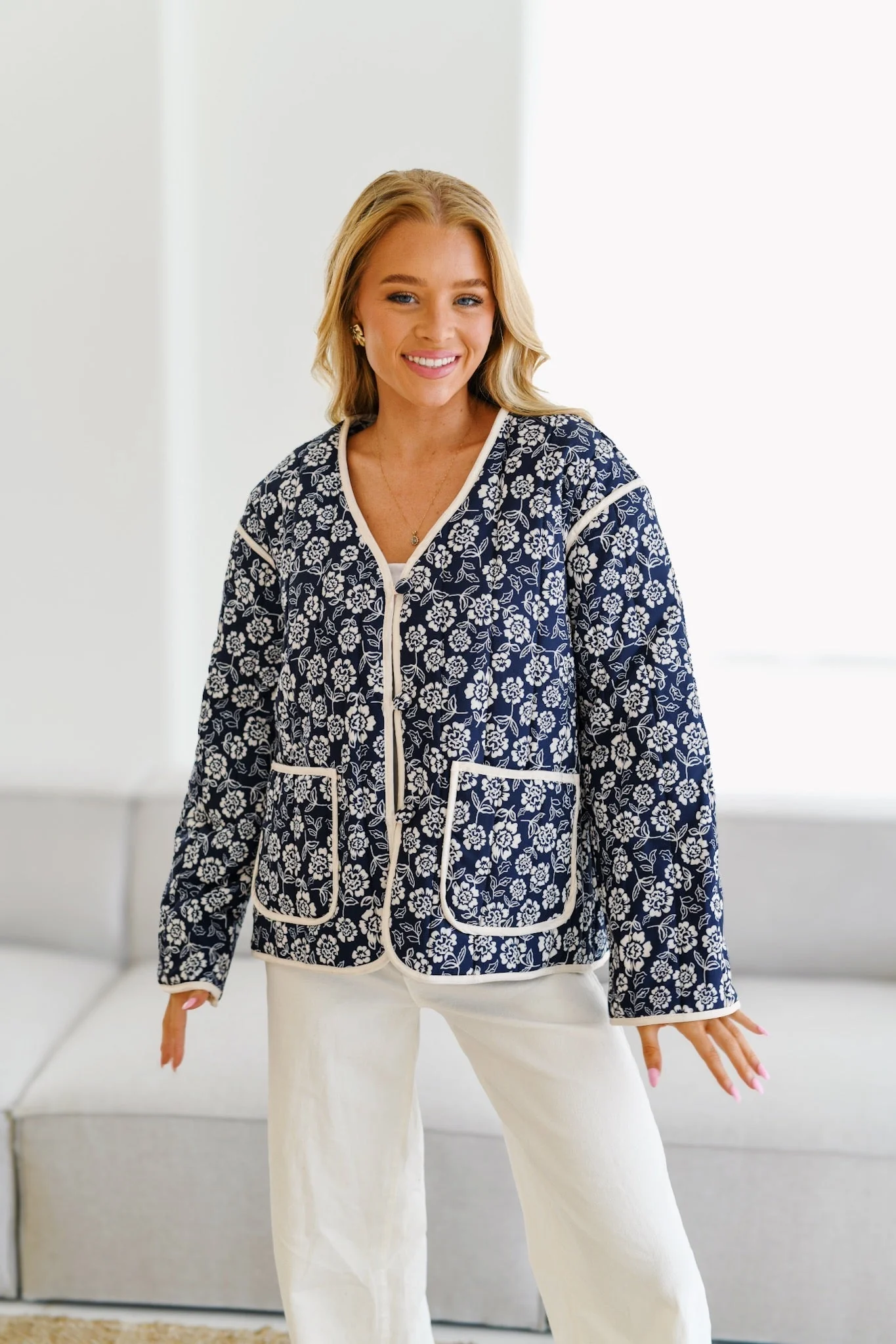 Abigail® | Printed Quilted Jacket Navy/Cream - Image 2