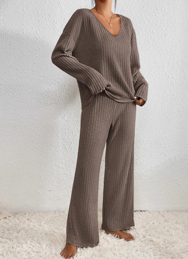 Adela | Cozy knitted two-piece suit - Image 10