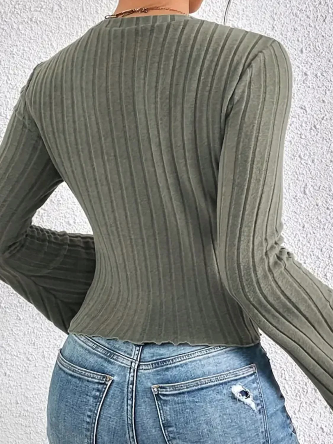 Adelheid | Ribbed crew neck t-shirt with flared sleeves - Image 10