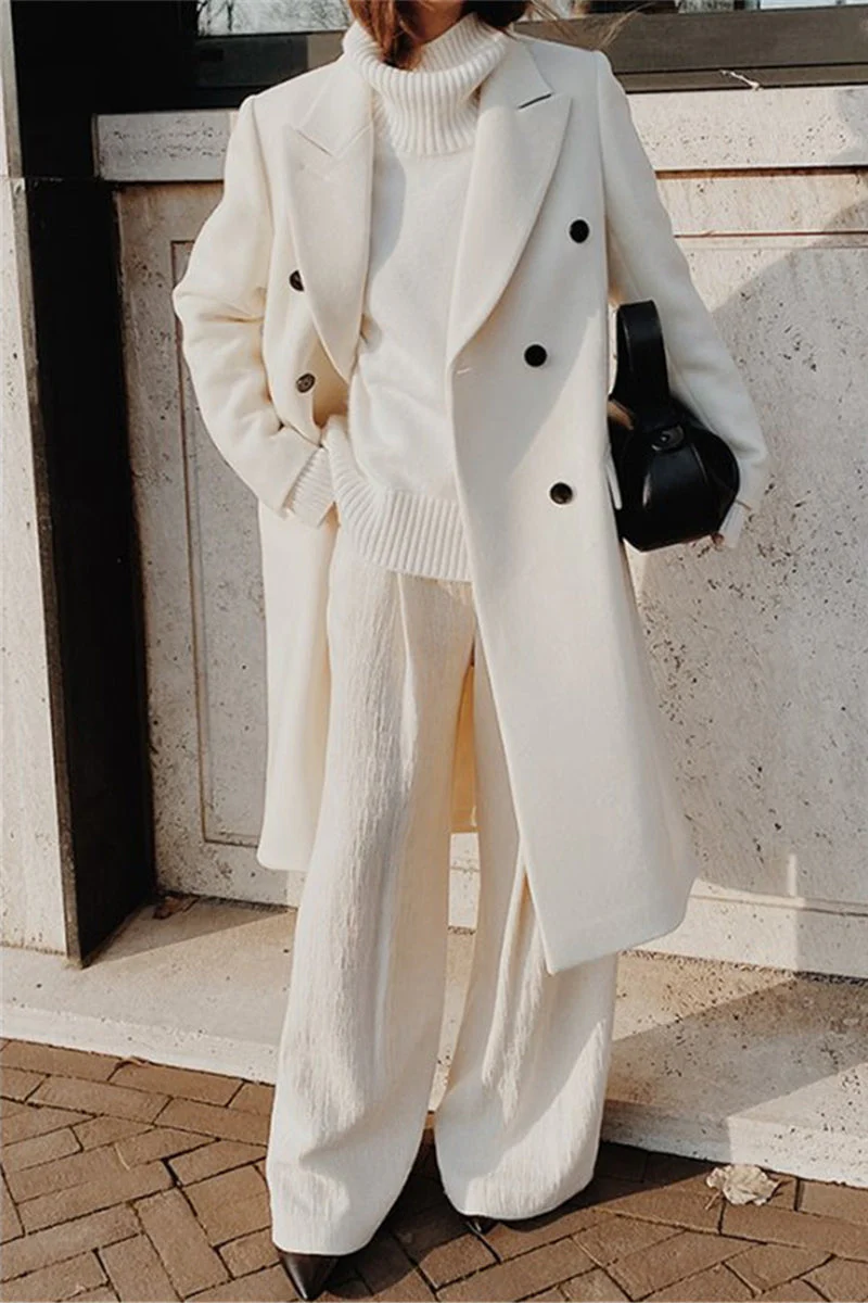 Adriana | Trendy and elegant winter clothing item