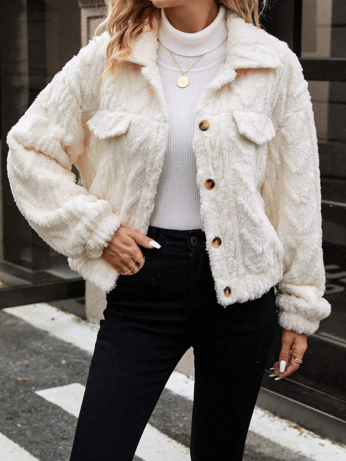 Alba | Buttoned fluffy outerwear with long sleeves - Image 3