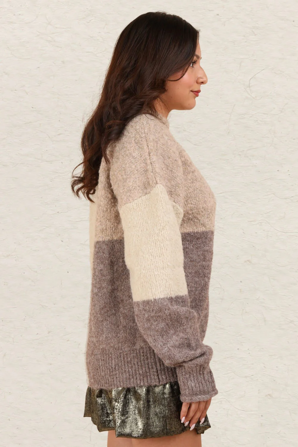 Alessa | Color block sweater with a stand-up collar and dropped shoulders - Image 4