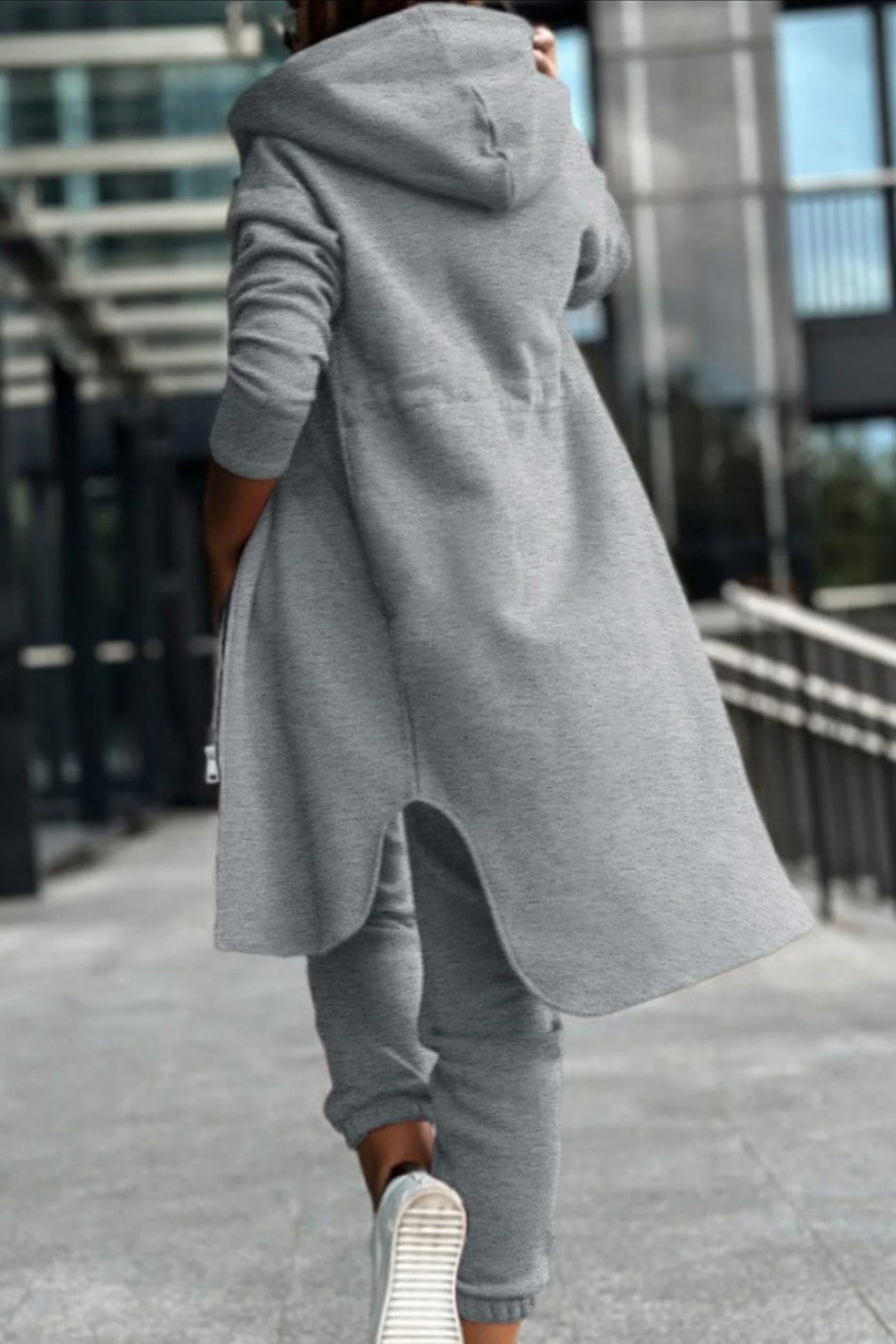 Alida | Mid-length hoodie pants set with elastic waist - Image 6