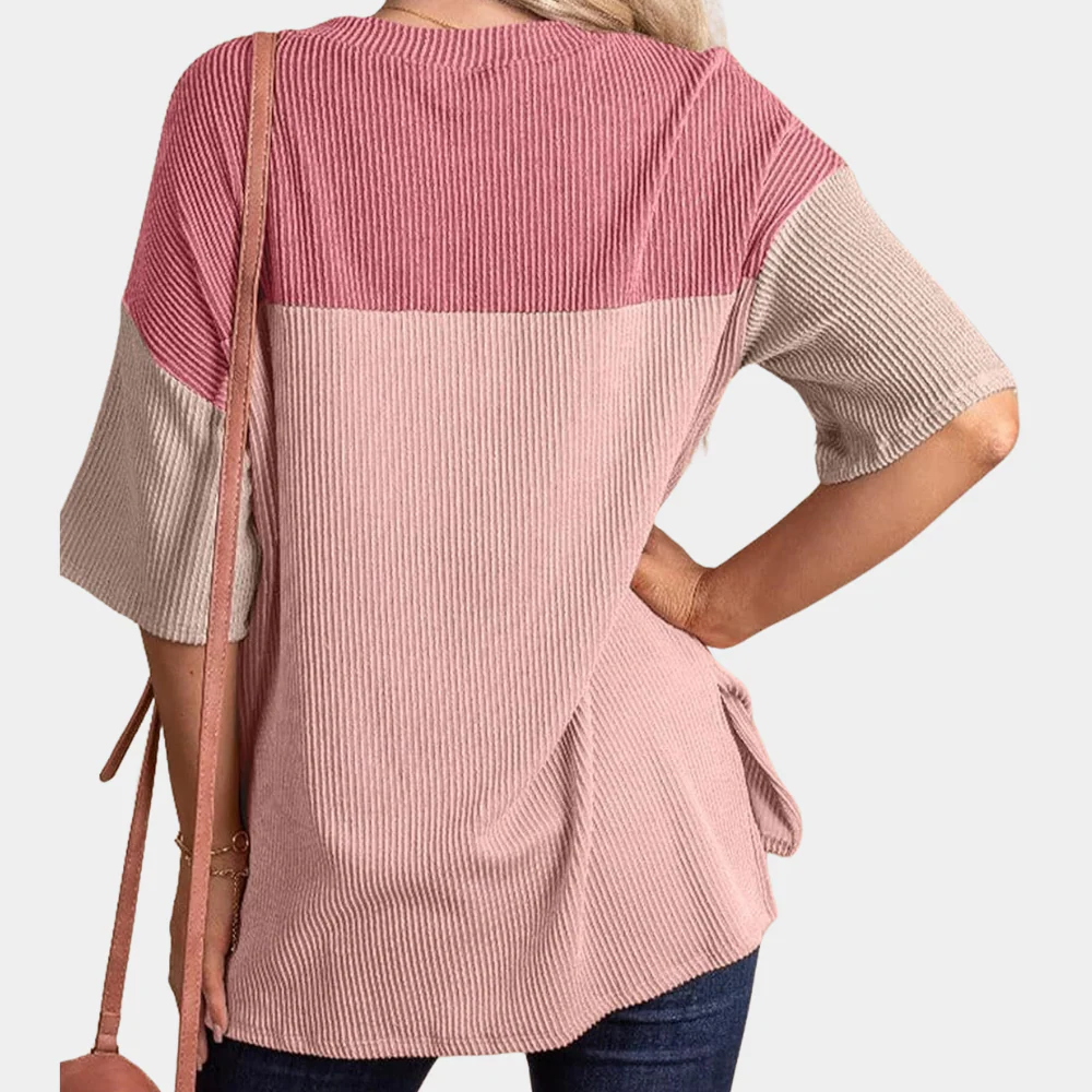 Alina | Relaxed and stylish winter t-shirt - Image 2