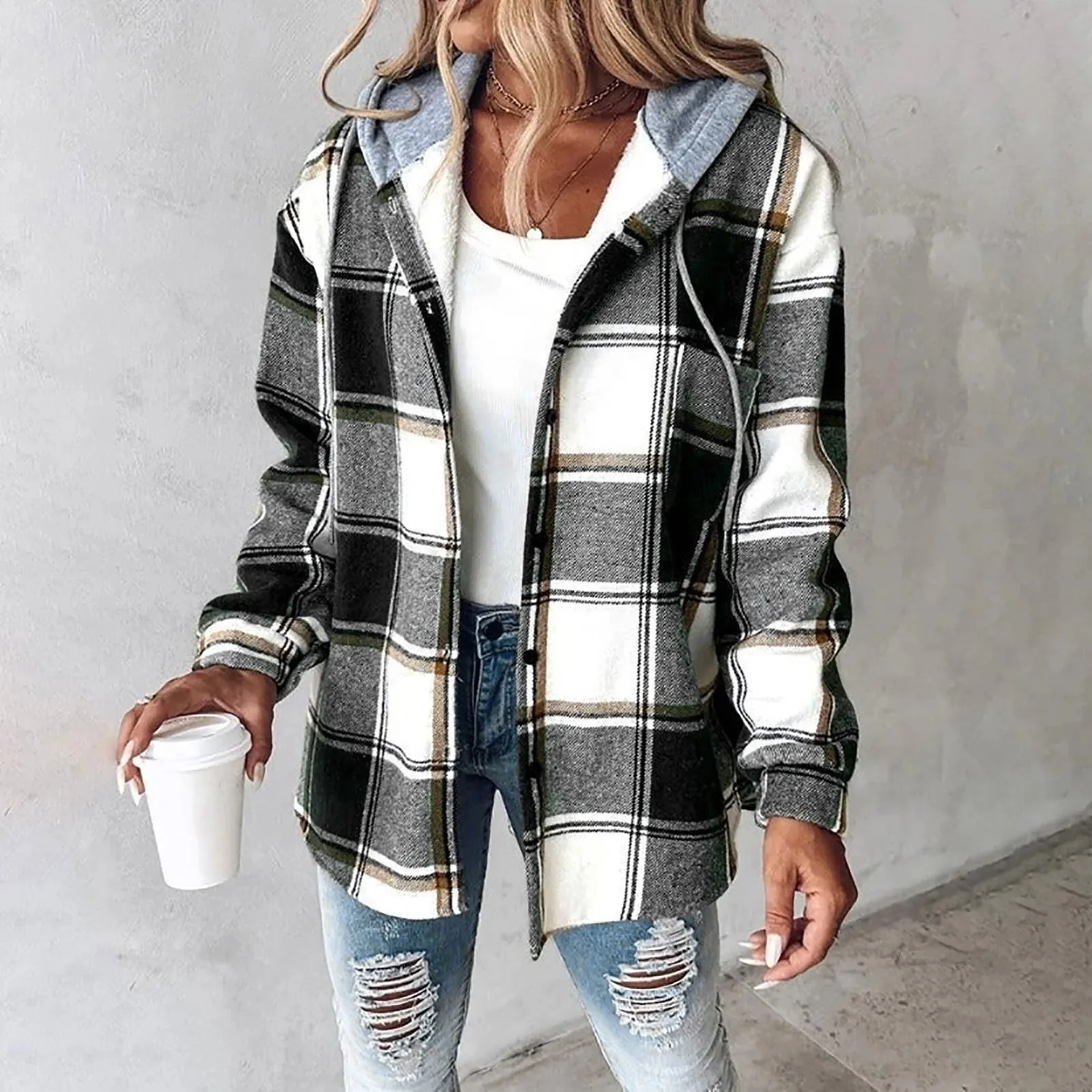 Allison | Chic and Warm Knit Jacket - Image 4