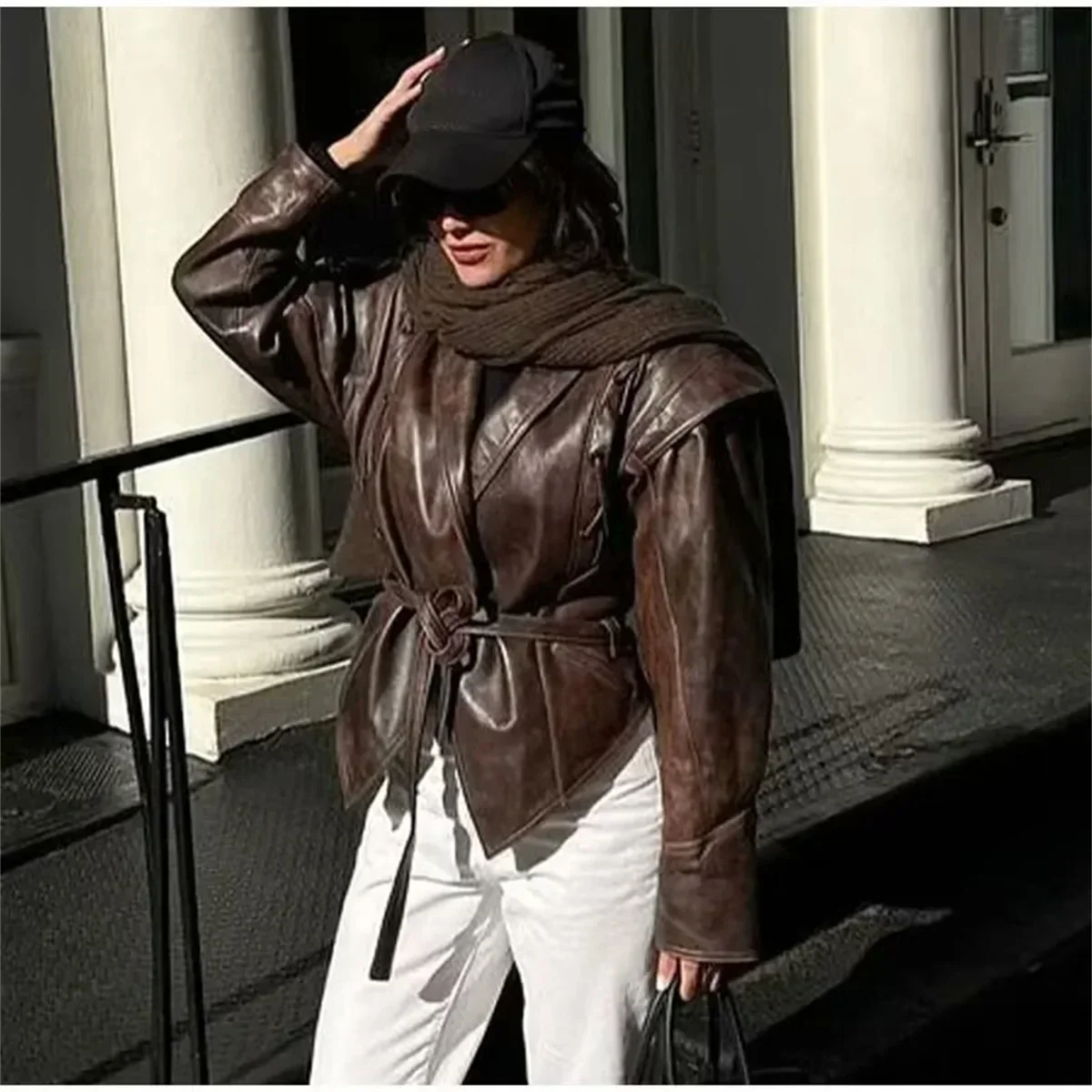 Amparo | Women's leather jacket for fashion street