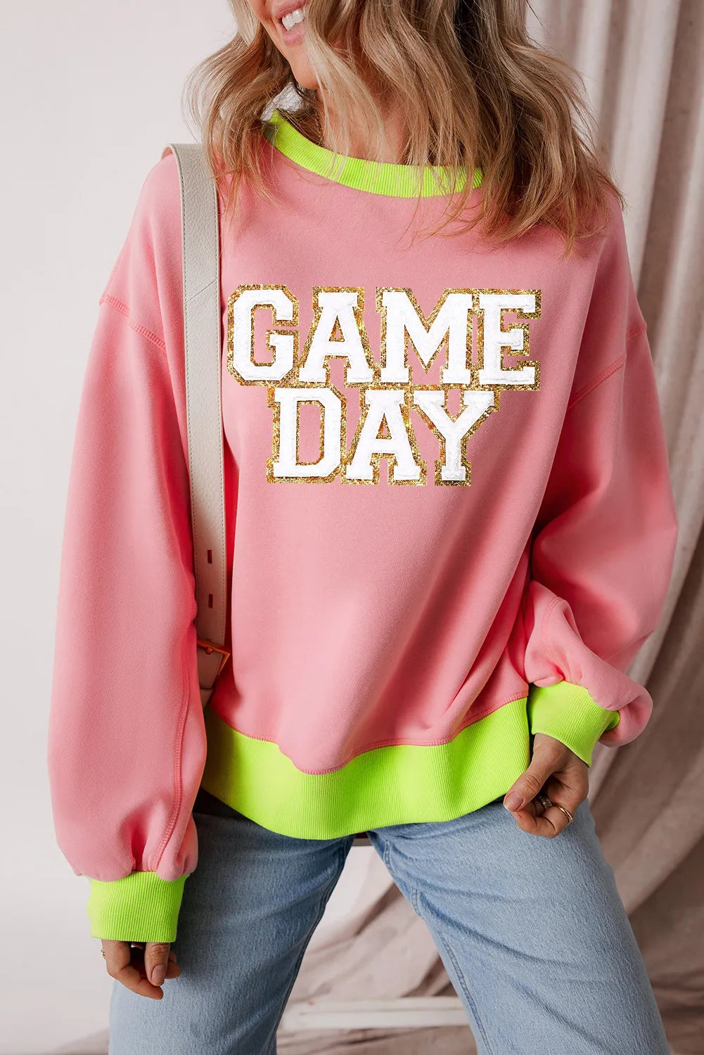 Ana | Long sleeve crew neck sweatshirt with letter graphic