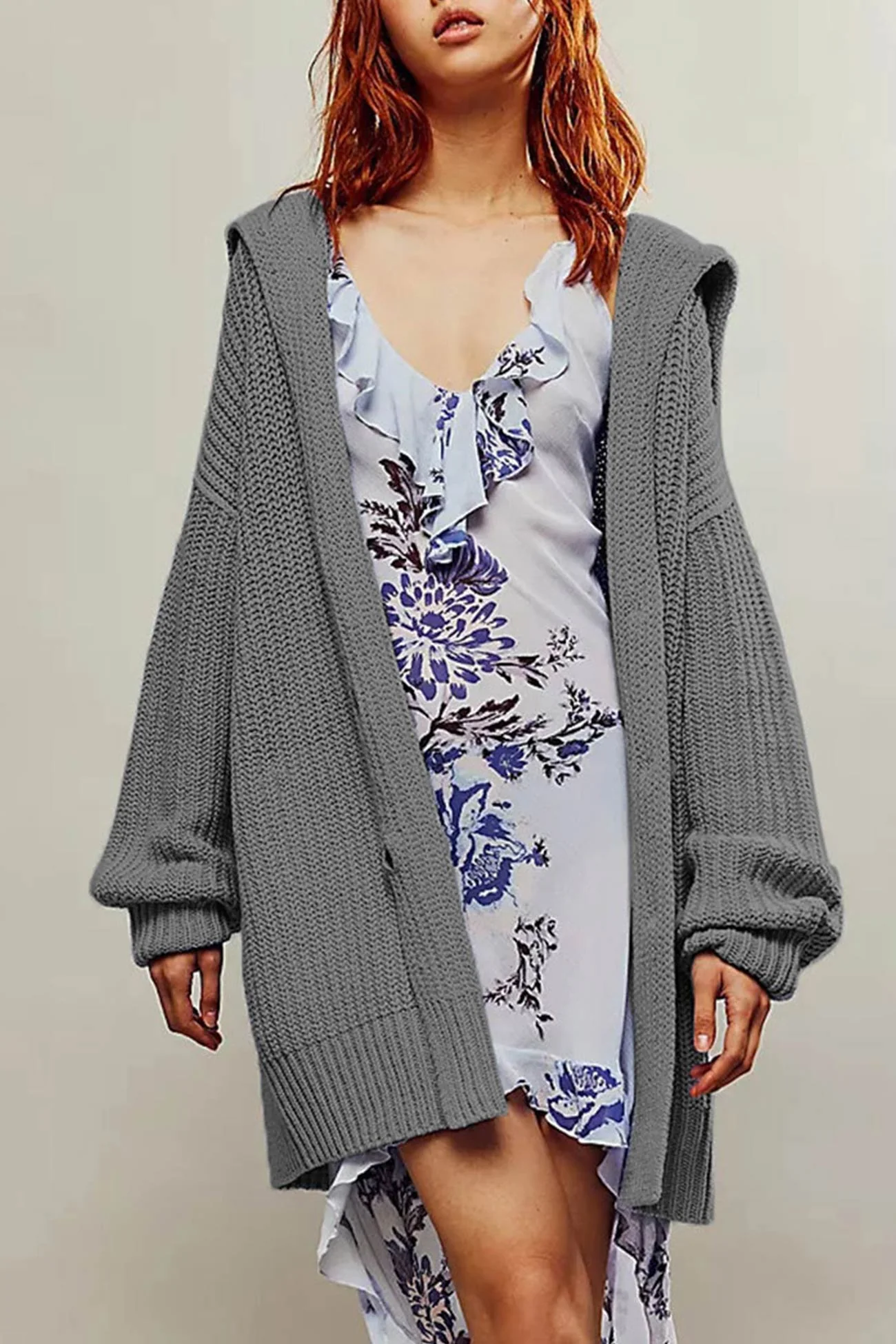 Annelies | Mid-length cardigan with lapels and a single buckle - Image 2