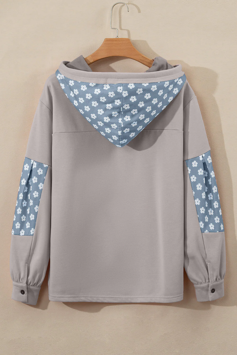 Antonia® | Elegant and versatile winter hoodie - Image 20
