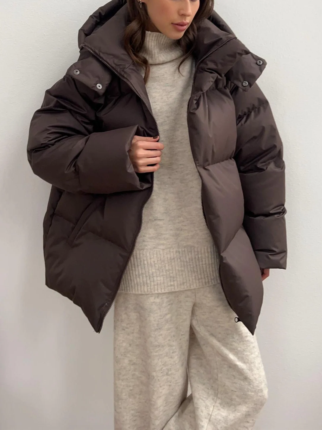 Antonia | Hooded down jacket - Image 10
