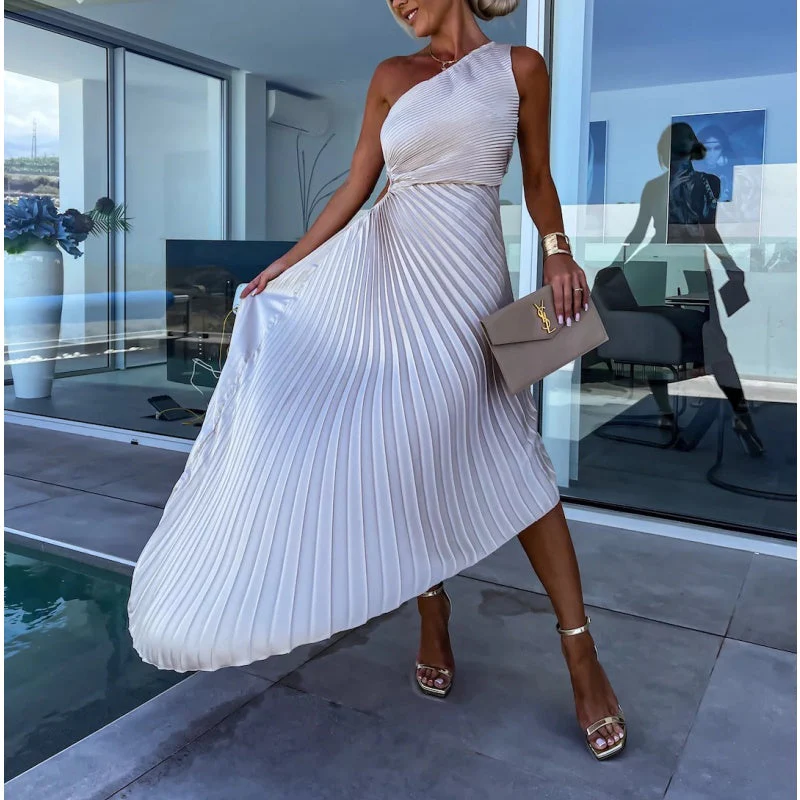 Antonia® | One-Shoulder Pleated Maxi Dress With Hemstitching - Image 5