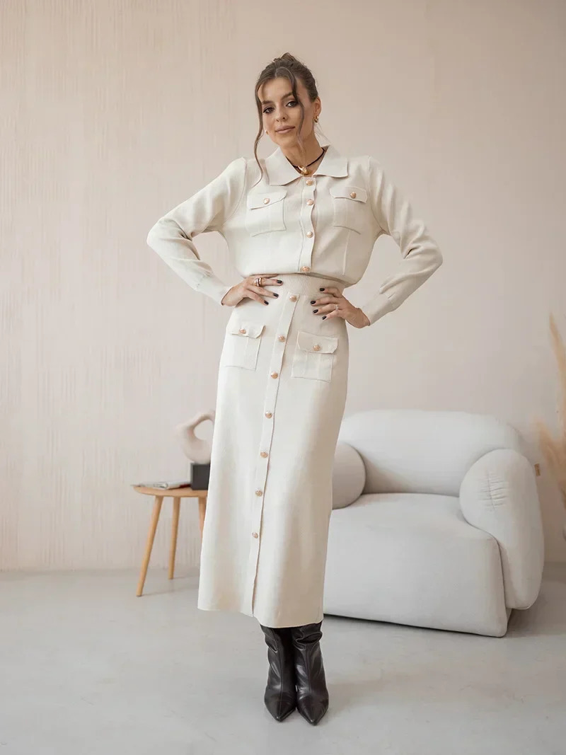 Aranza | Elegant knitted blazer skirt