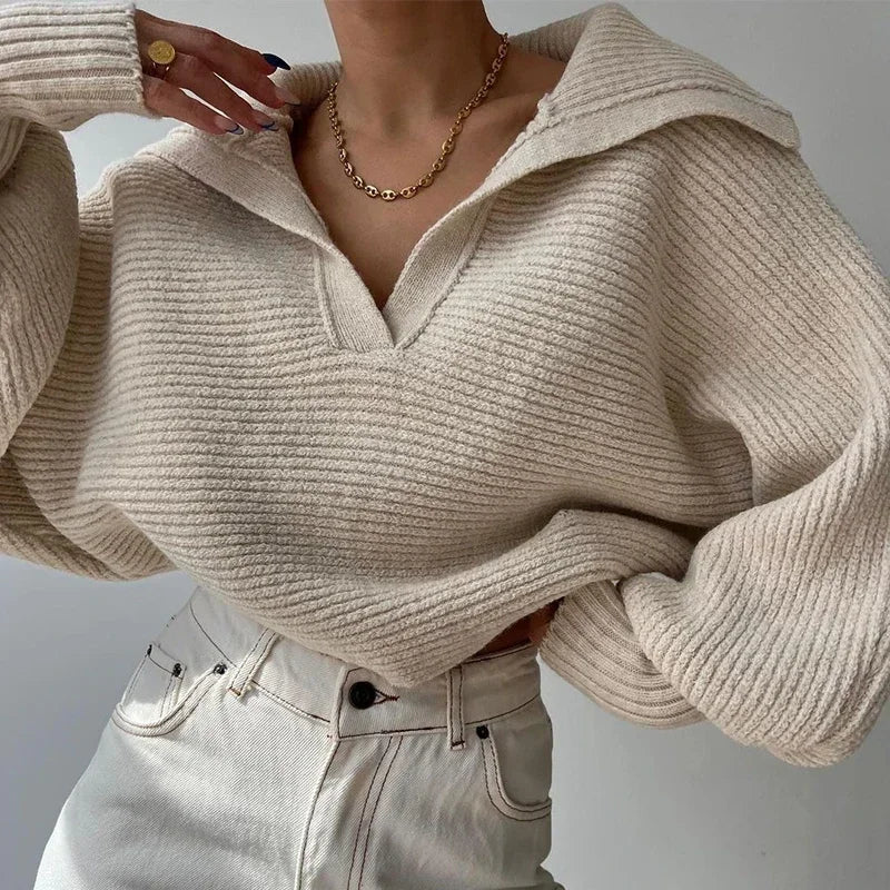 Ariana | Stylish women's winter sweater with a modern lapel collar - Image 5