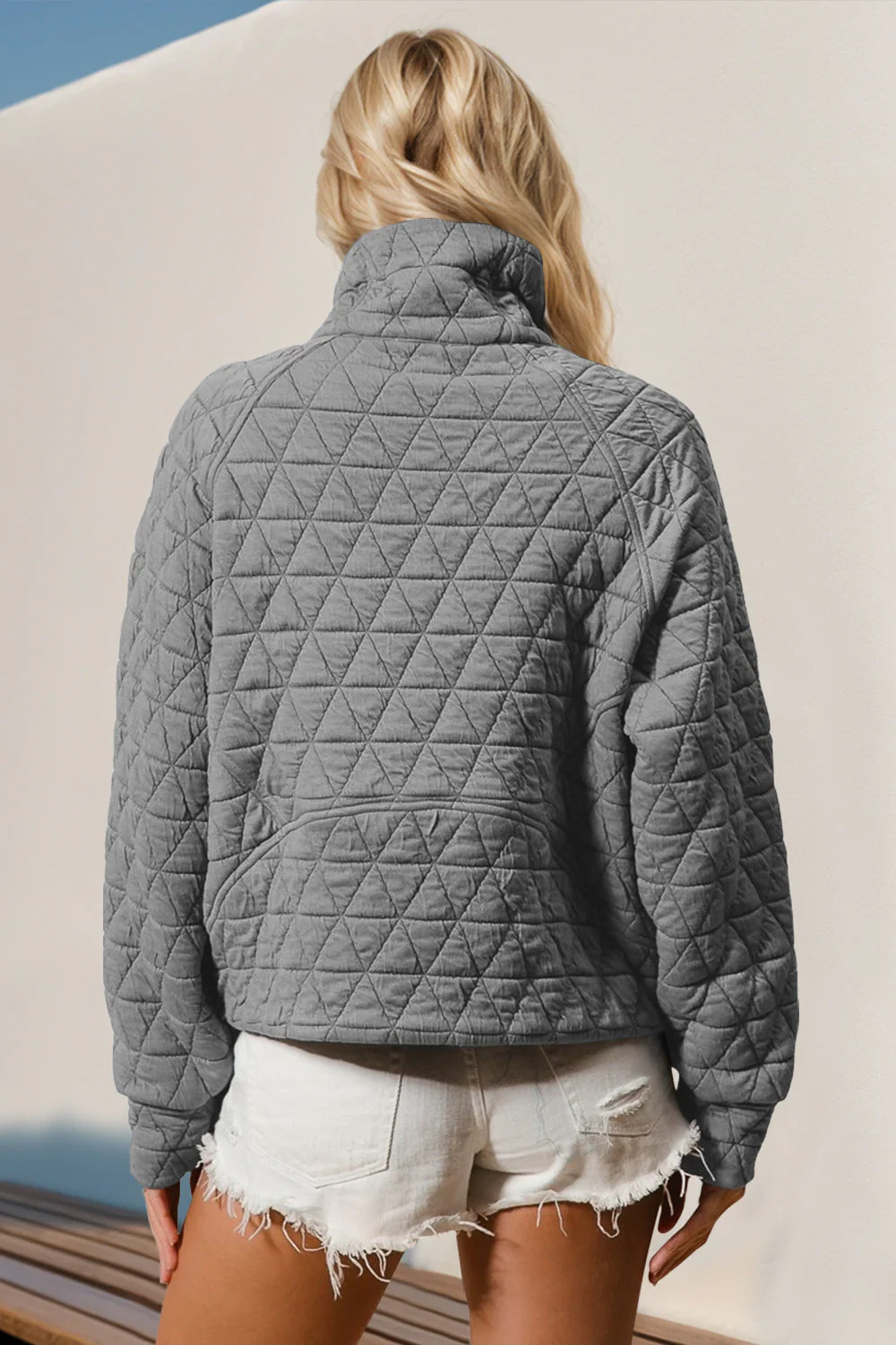 Aurora | Casual and stylish winter garment - Image 2
