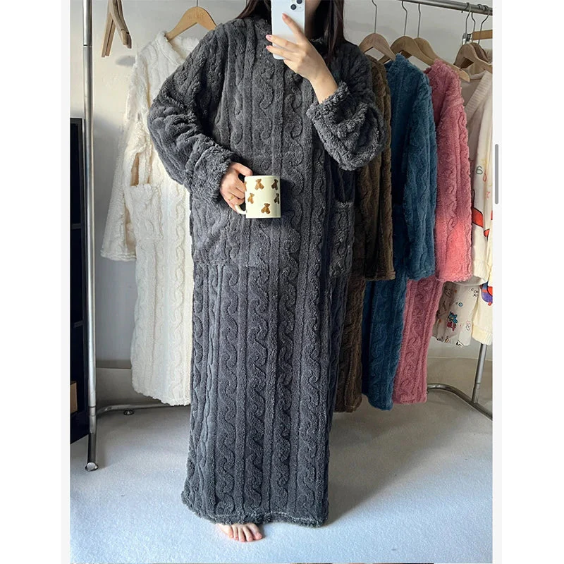 Ava® | Blanket With Sleeves - Image 6