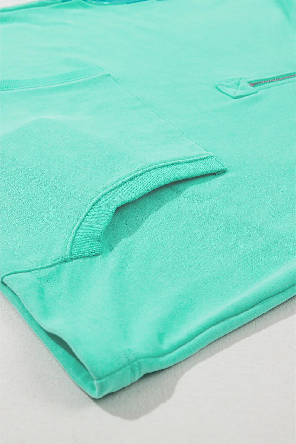 Belén | Modern and comfortable winter hoodie - Image 100