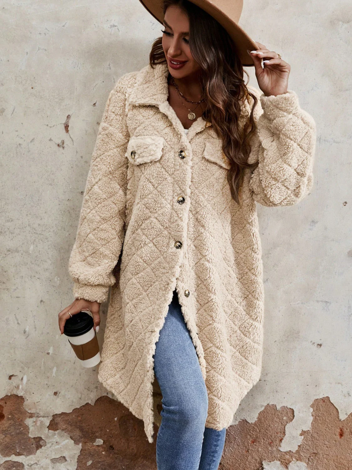 Bettina | Fluffy, buttoned, long-sleeved coat with dropped shoulders - Image 5