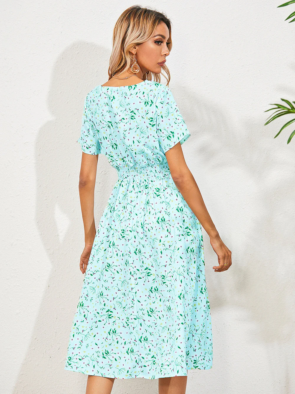 Bianca® | Elegant Summer Dress With Floral Print - Image 2
