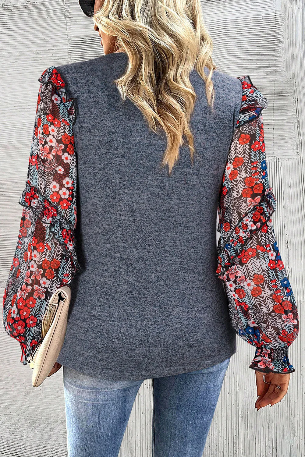 Bianca | Modern and versatile winter top