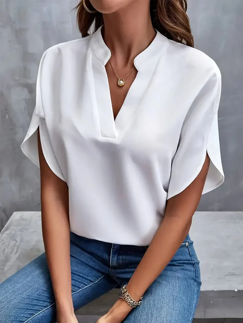 Blasina® | Lightweight Blouse With An Elegant Cut