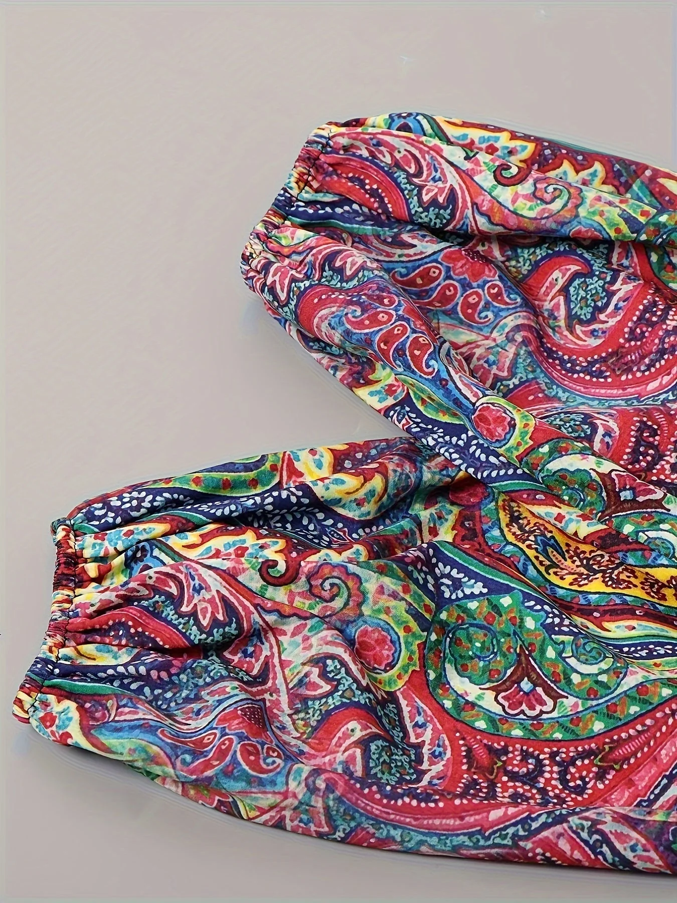 Brendis® | Blouse With Floral Pattern And Buttons - Image 4