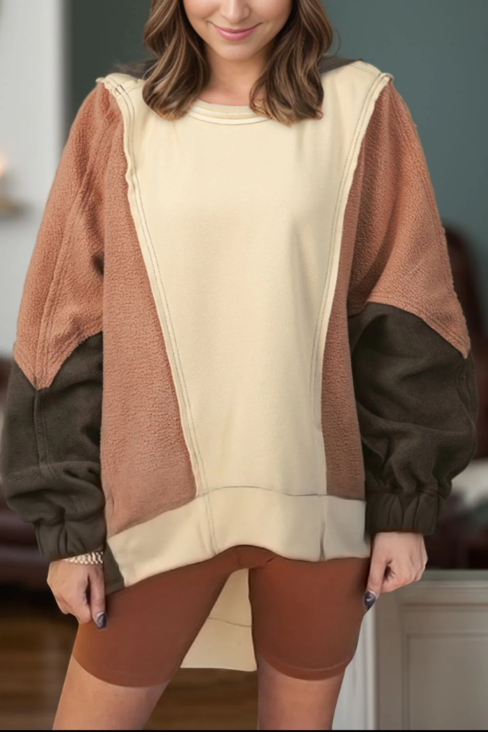 Brigitte | Long sleeve hoodie with a color block design