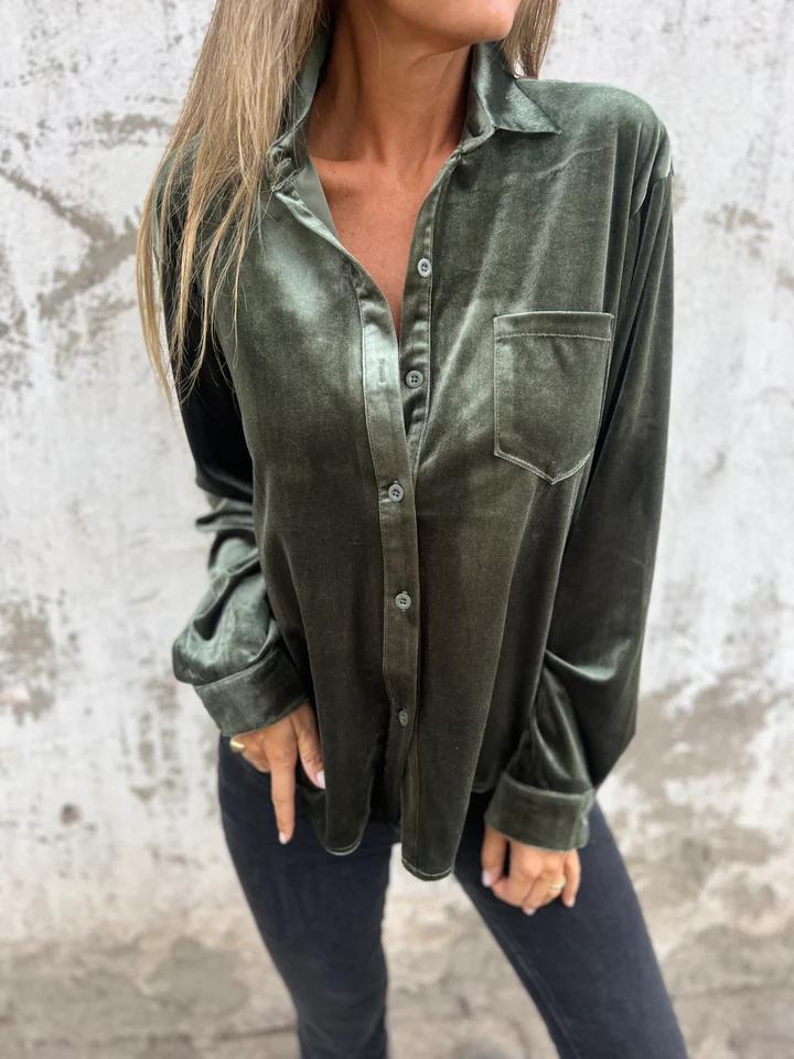 Carla® | Luxurious velvet shirt - Image 2