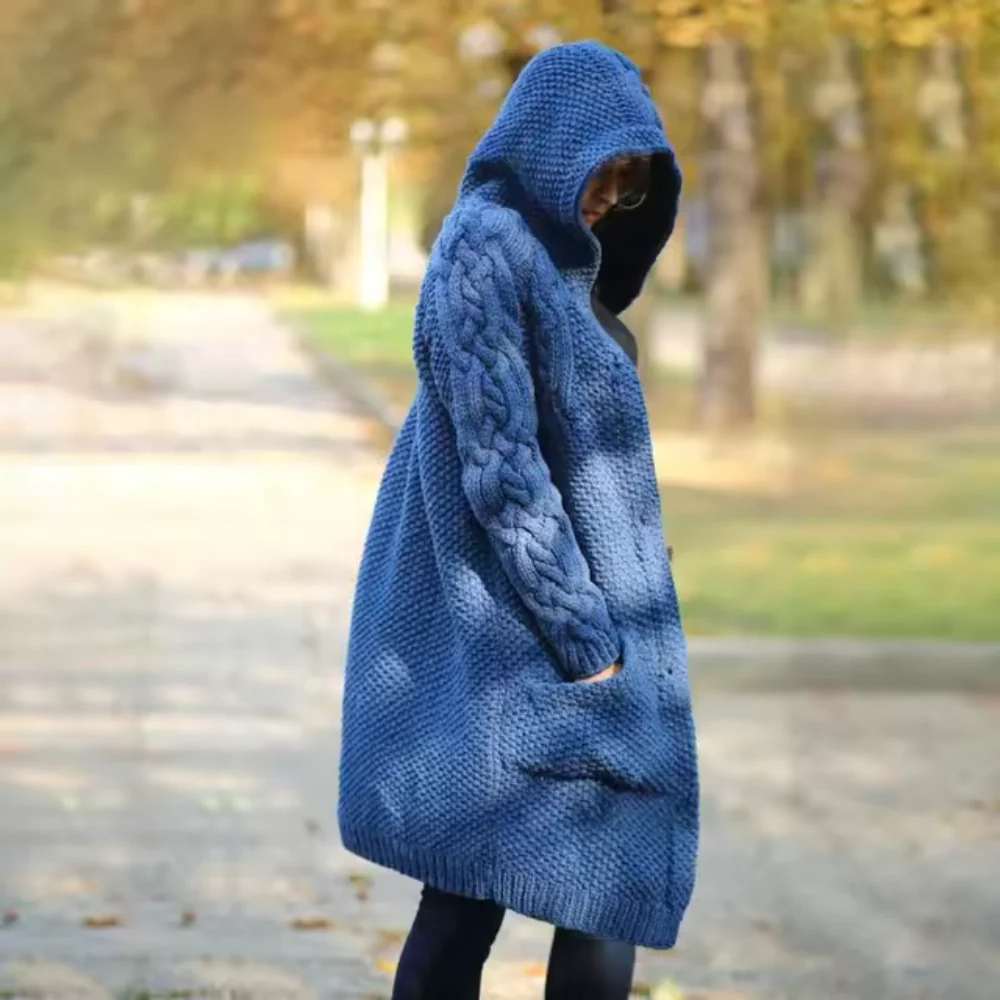 Carlota | Winter hoodies - Image 2