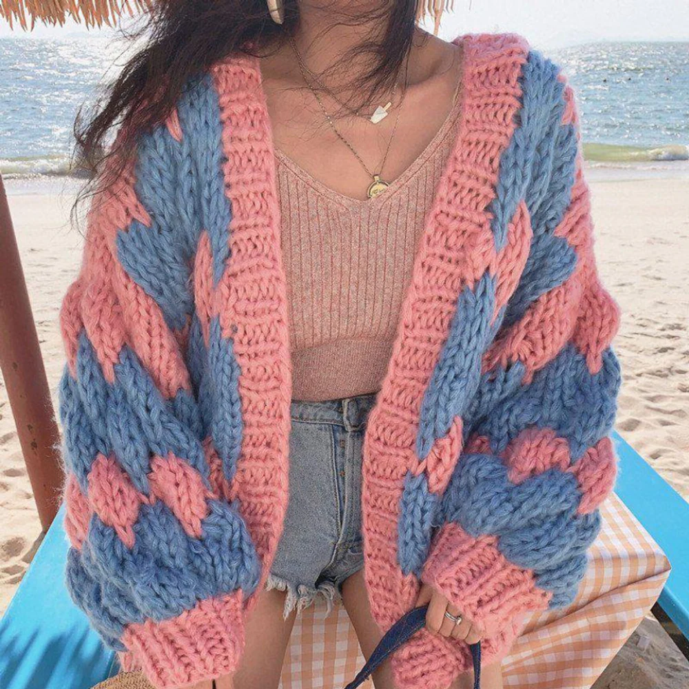 Carmen | Classic and stylish winter cardigan - Image 2