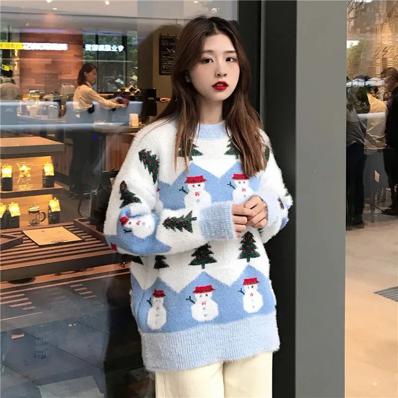 Celia | Christmas sweater with Santa Claus and Christmas tree motifs - Image 2