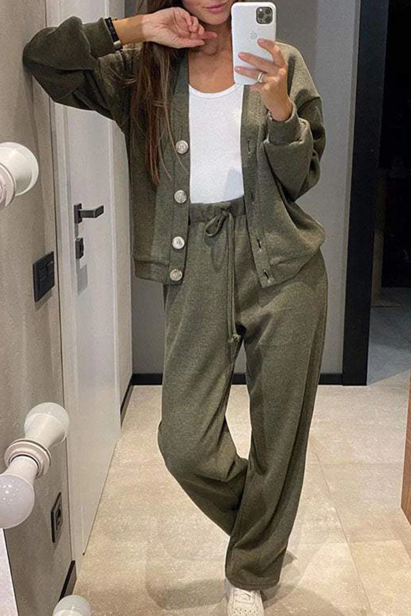 Chantal | Casual, daily, solid color two-piece suit with lace-up, buttons, V-neck and long sleeves - Image 2