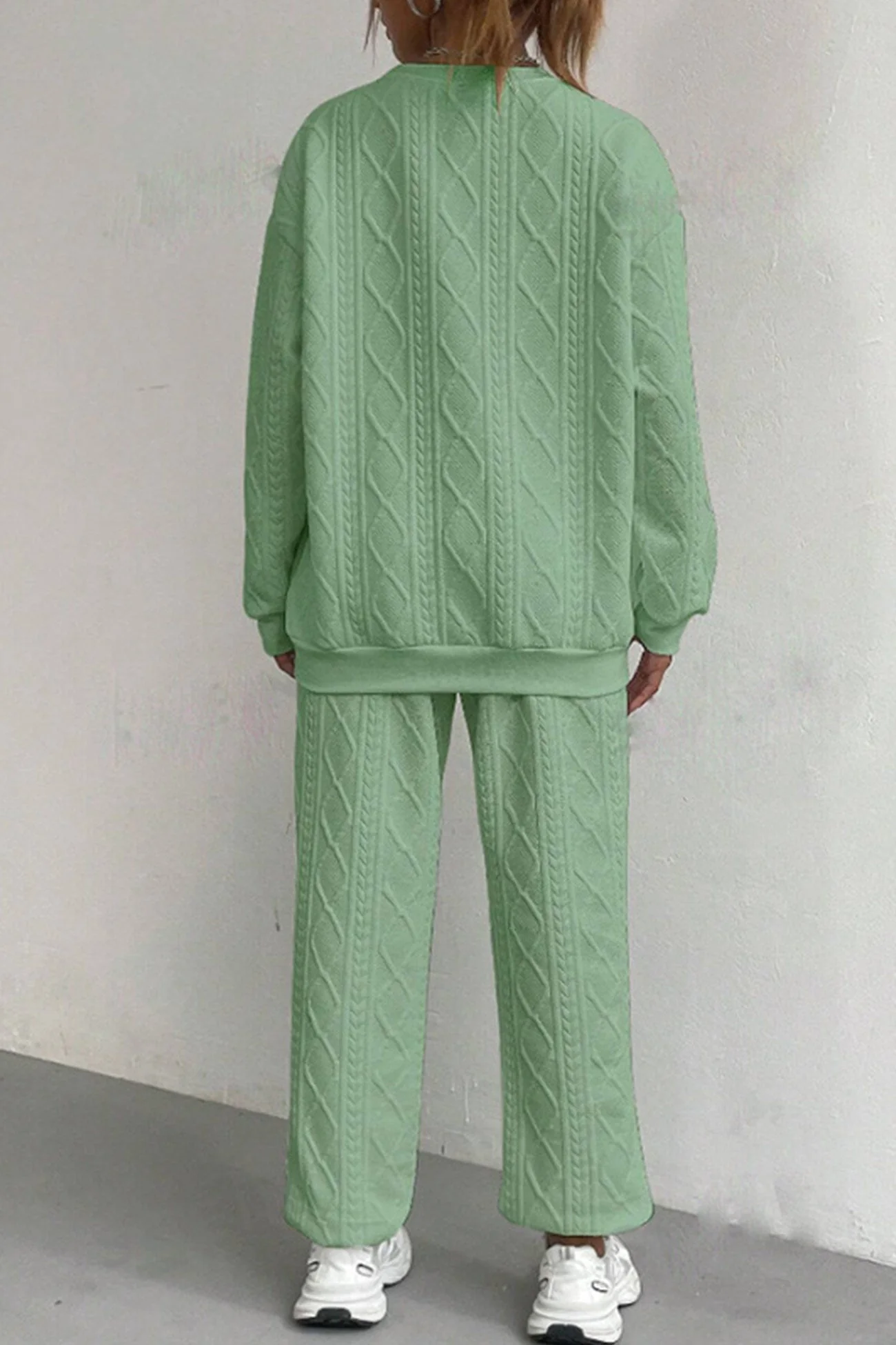 Clara | Cable knit crew neck sweatshirt set - Image 6