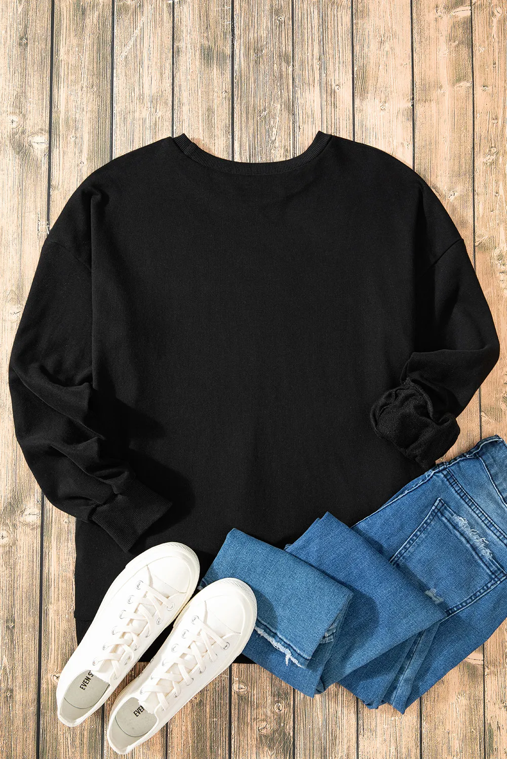 Claudia | Long-sleeved sweatshirt with a high, low crew neck - Image 8