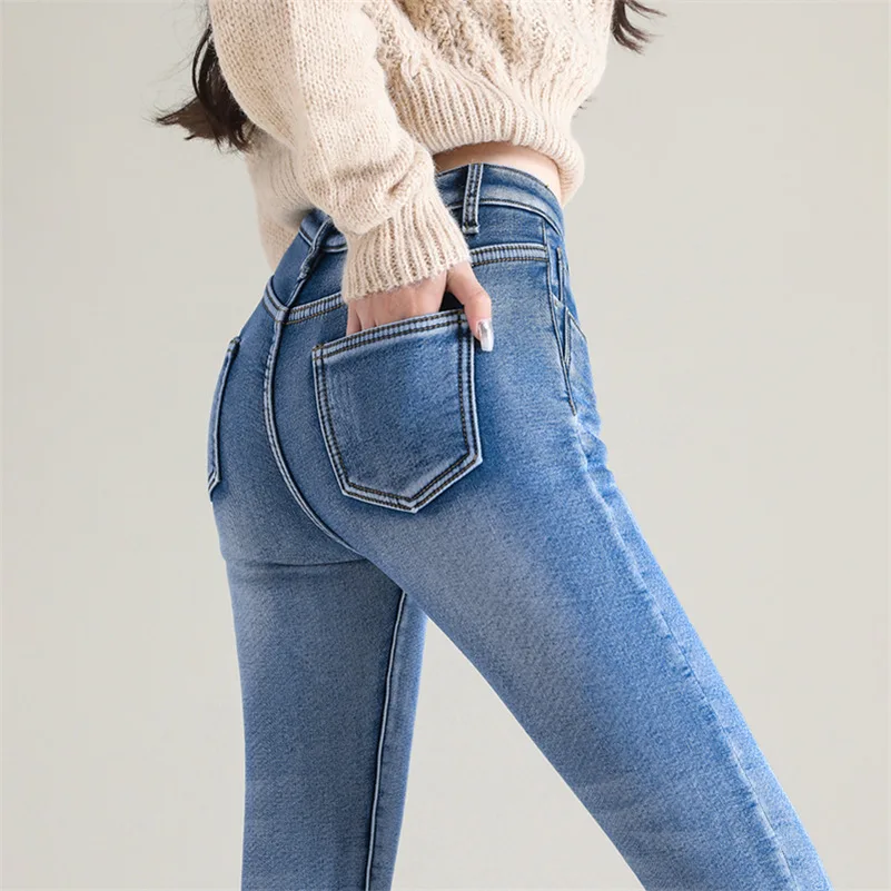Cleo® | Stretchy Thermal Jeans - Image 12