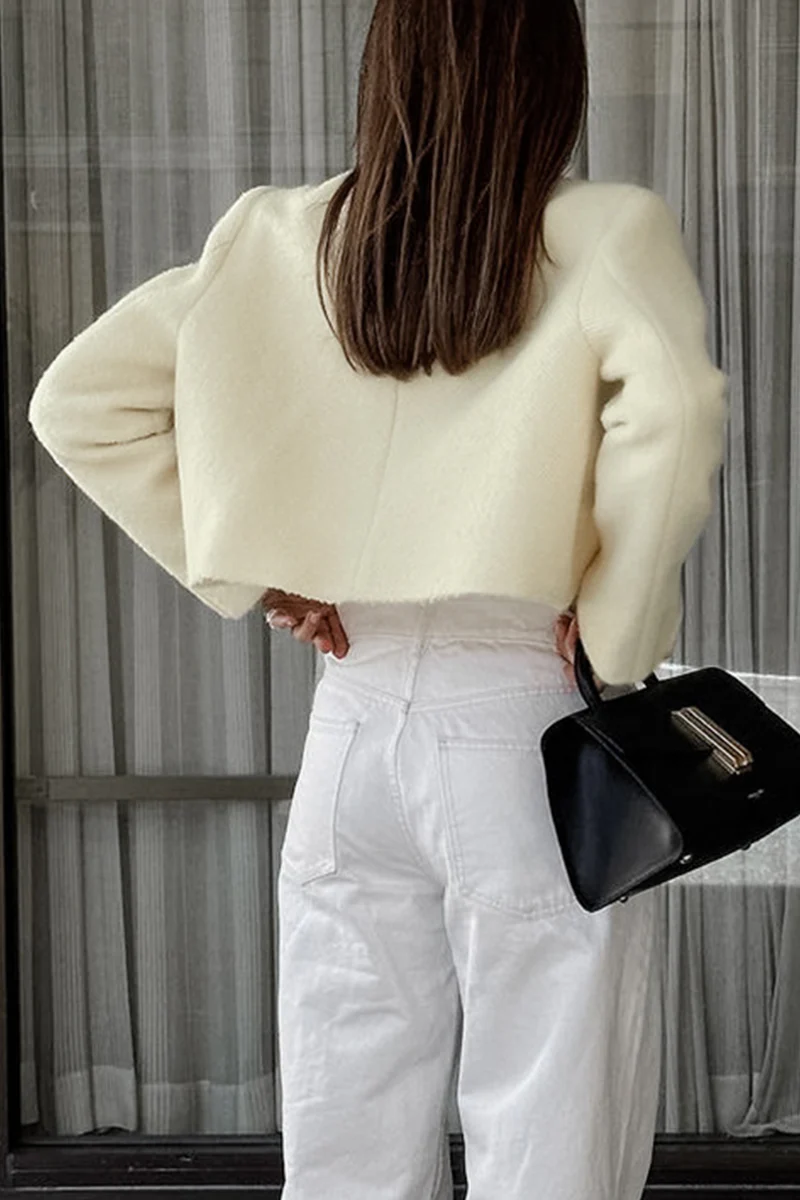 Concha | Casual everyday outerwear with solid color buttons and O-neck - Image 17