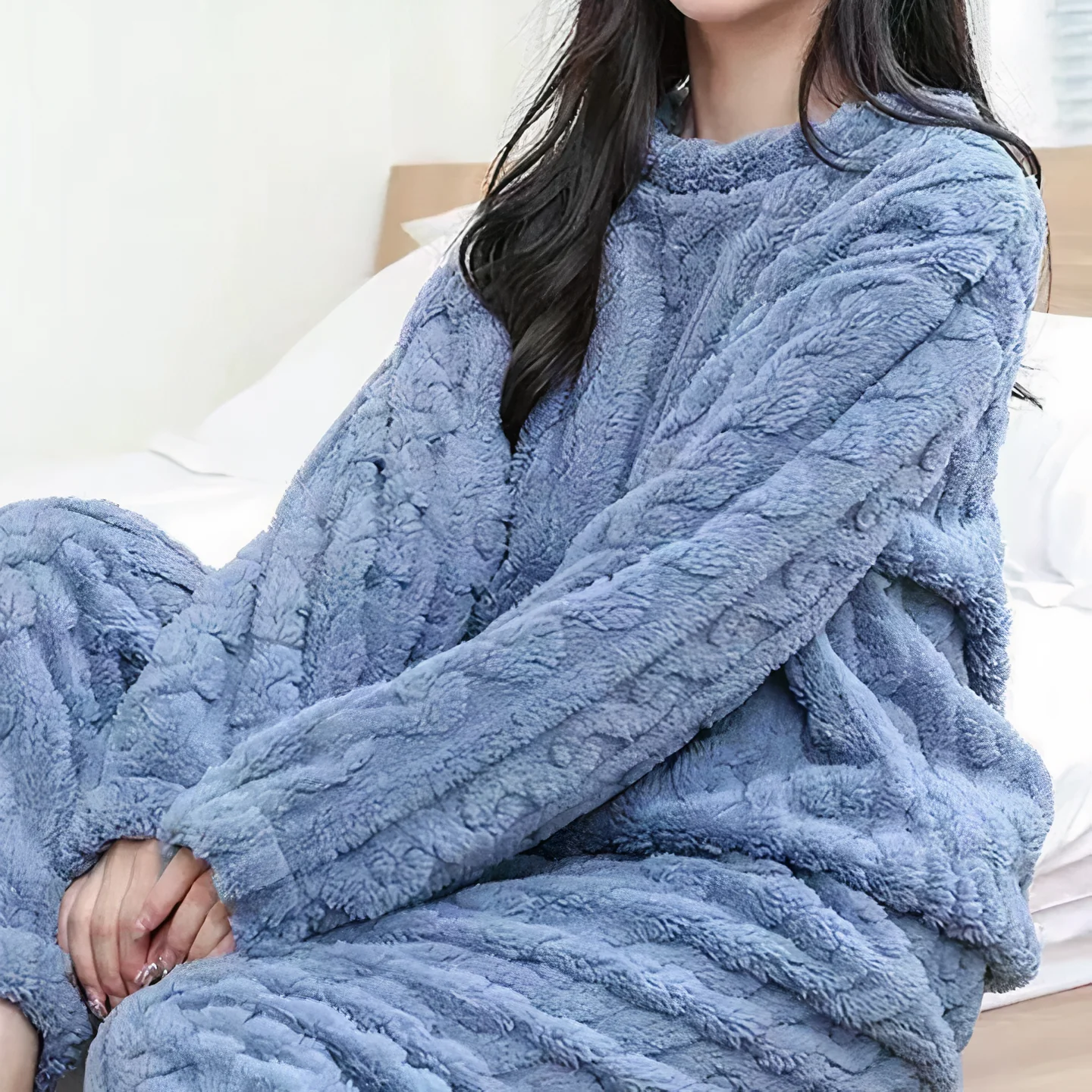 Concha | Thick velvet pajama set - Image 2