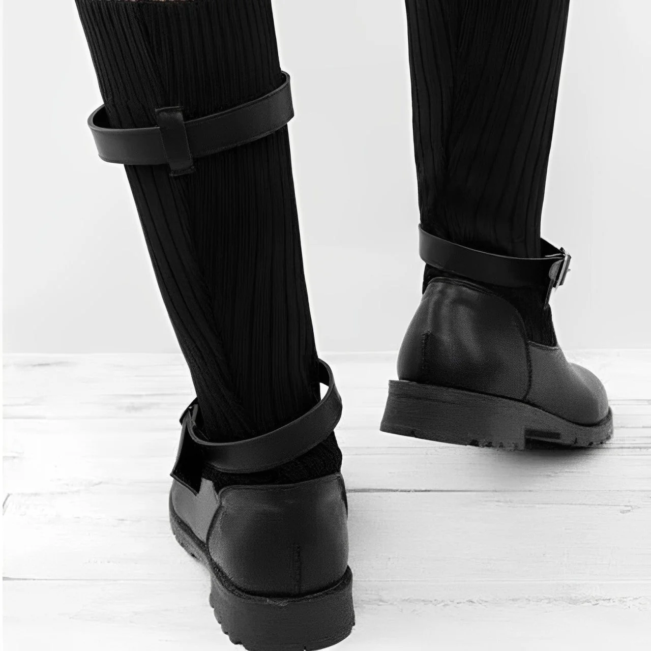 Cristina | Comfortable and versatile orthopedic boots - Image 2