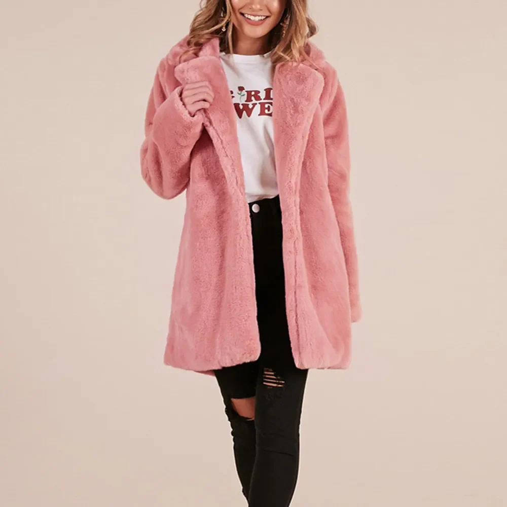 Cristina | Fashionable and minimalist winter garment - Image 7