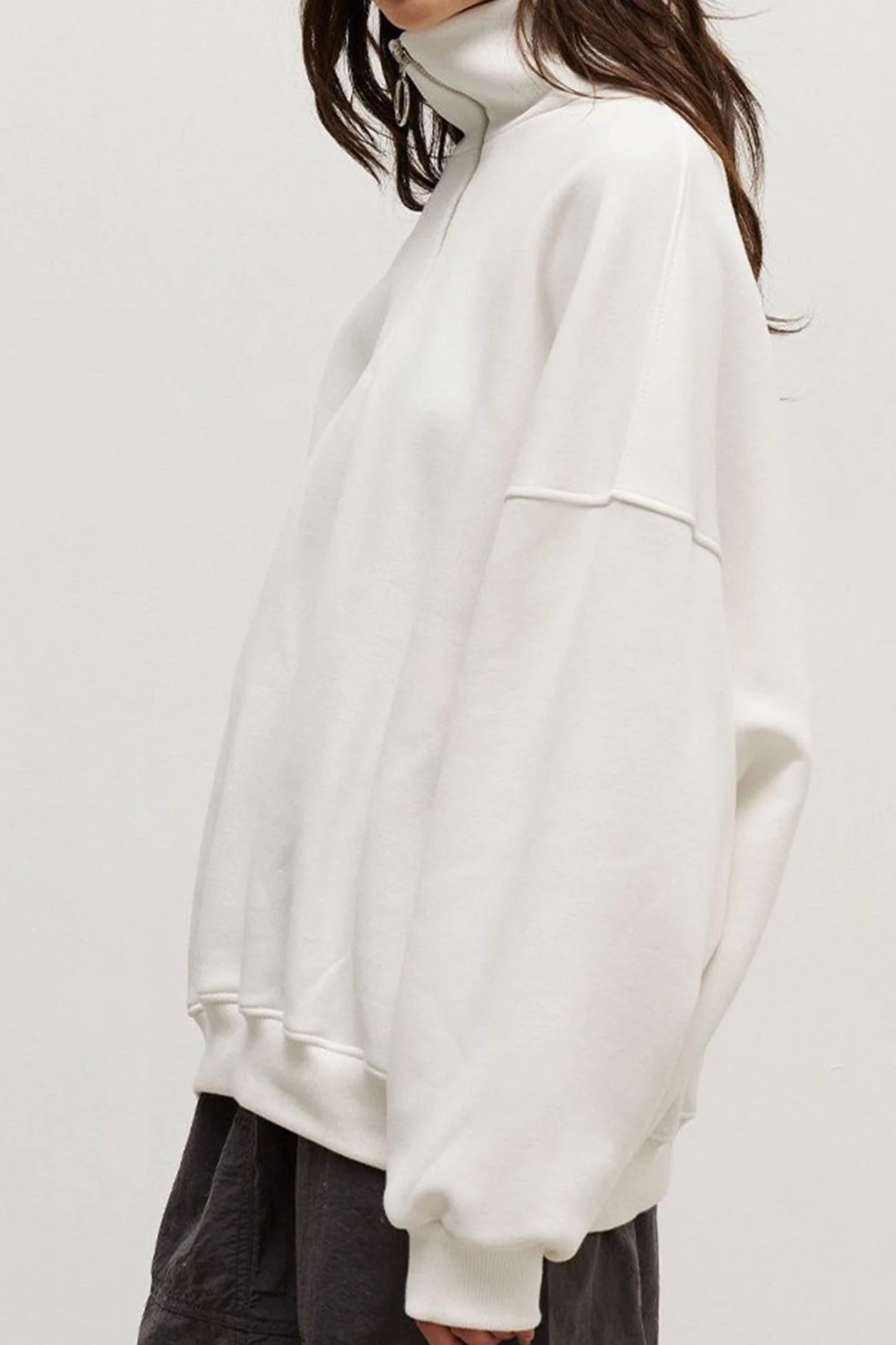 Dafne | Lapel zip-up sweatshirt - Image 2