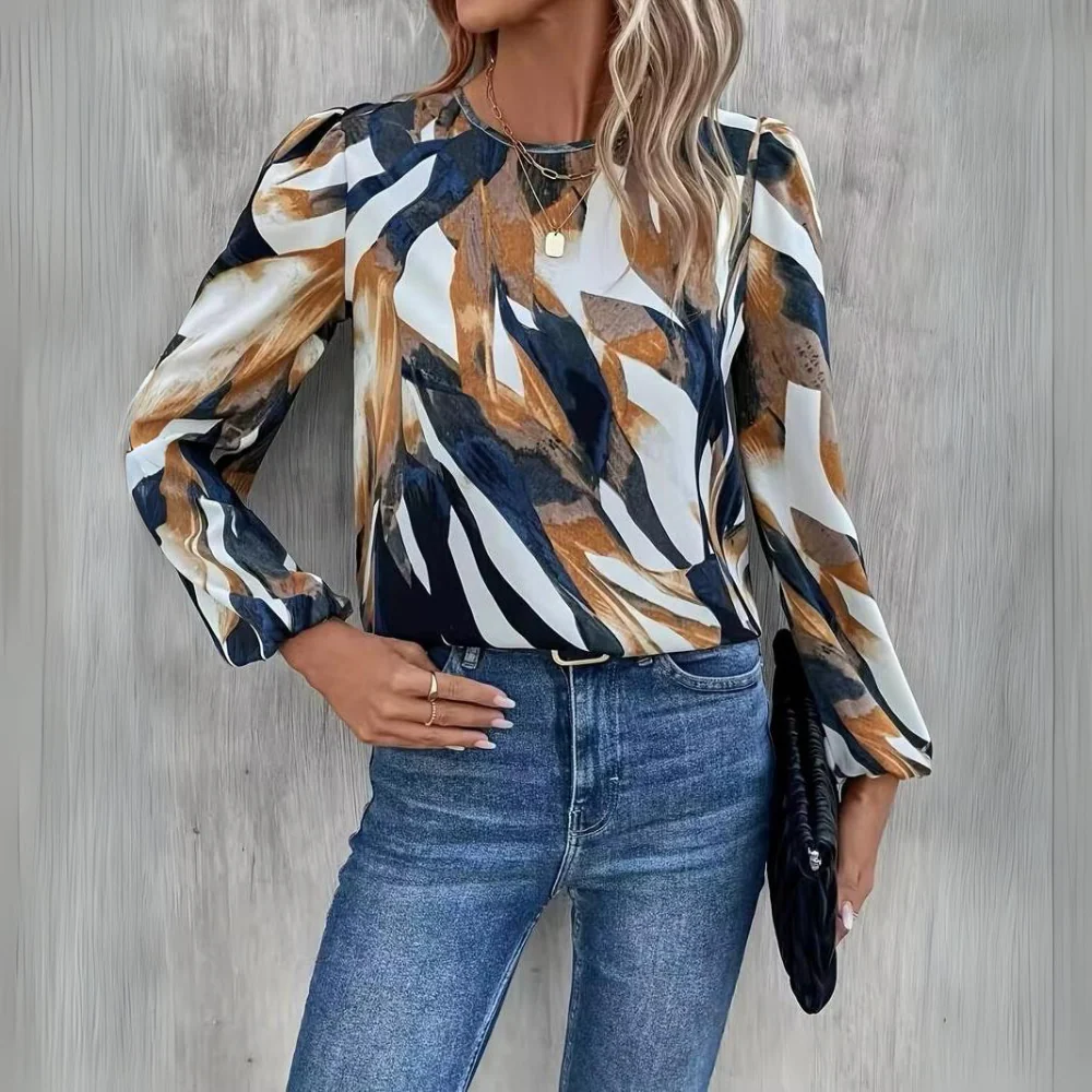 Damiana | Casual blouse with long lantern sleeves