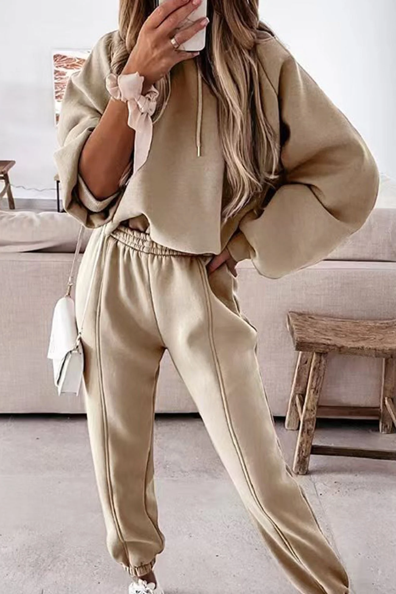 Dayana | Solid color short suits with hood - Image 11