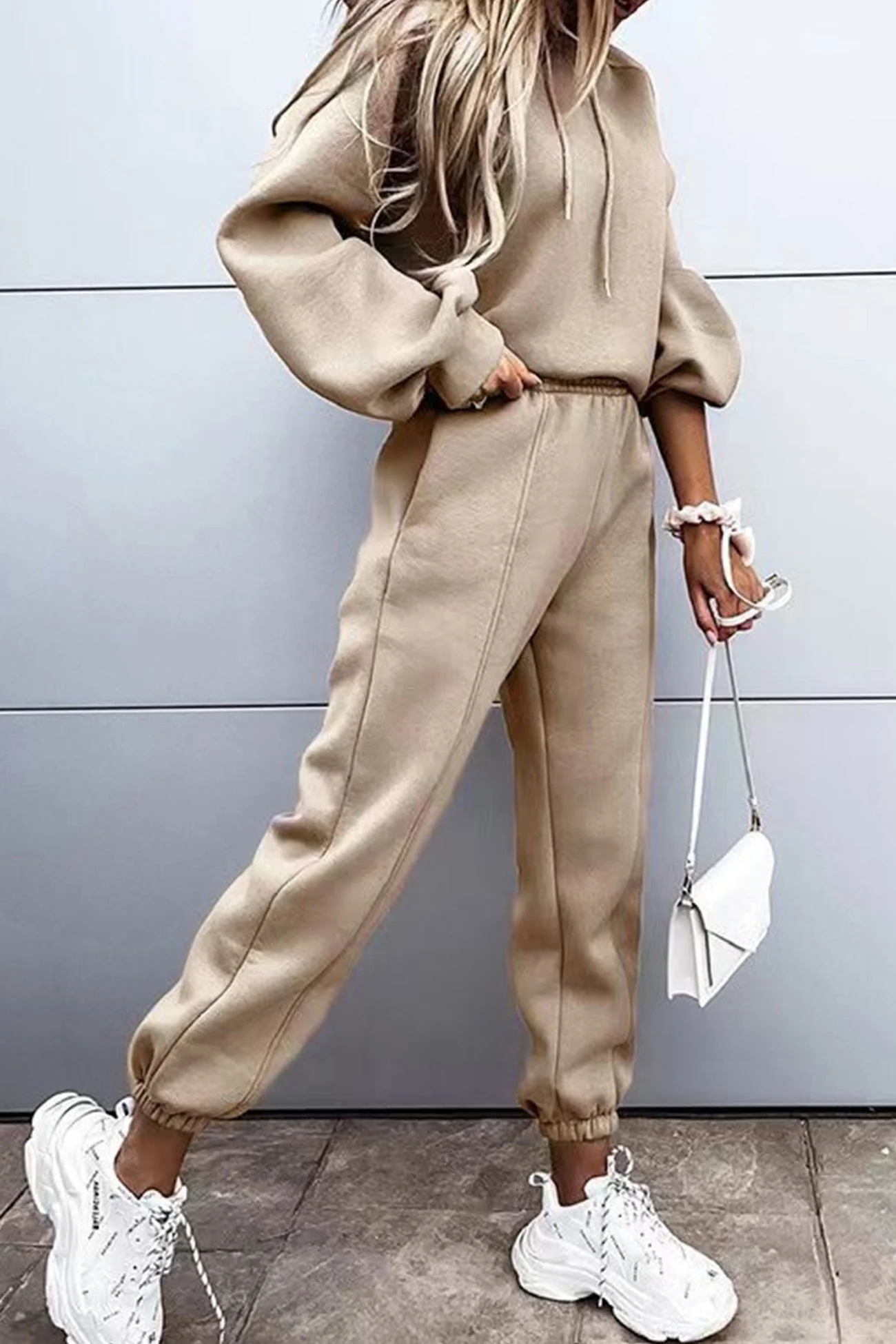 Dayana | Solid color short suits with hood - Image 12