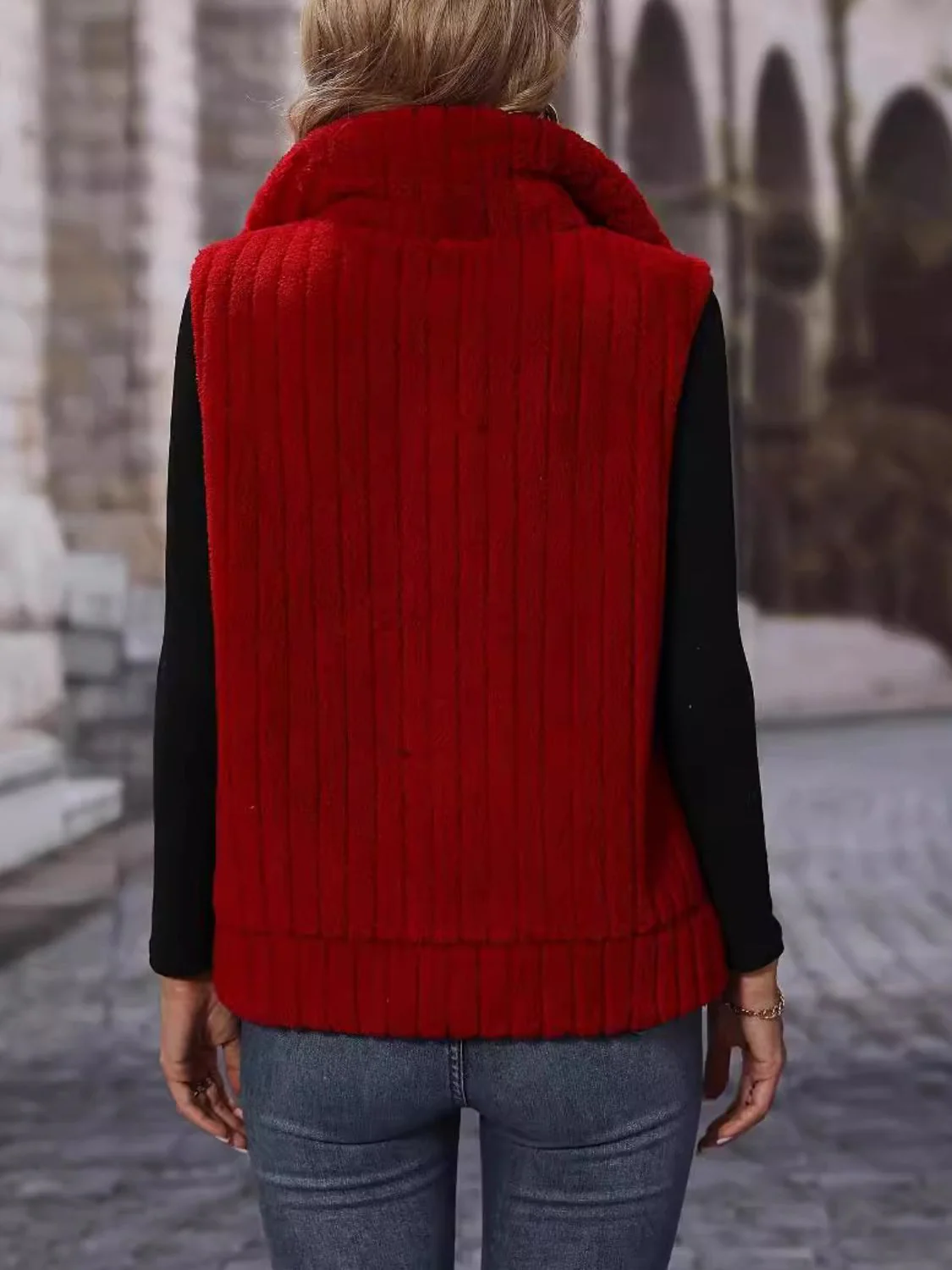 Dayana | Vest coat with zip and pockets - Image 2