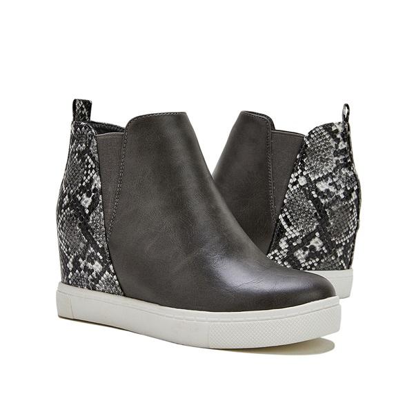 Delfina | Custom-made orthopedic casual boots. - Image 16