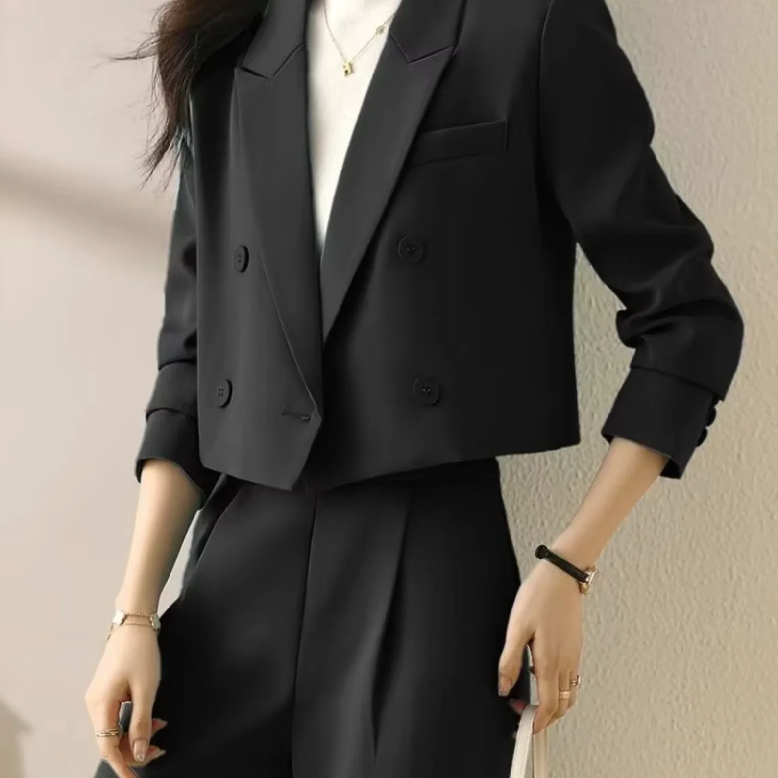 Delfina | Elegant short coat - Image 2