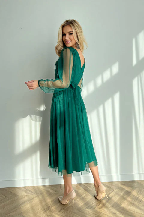 Delia® | Relaxed and timeless dress - Image 2