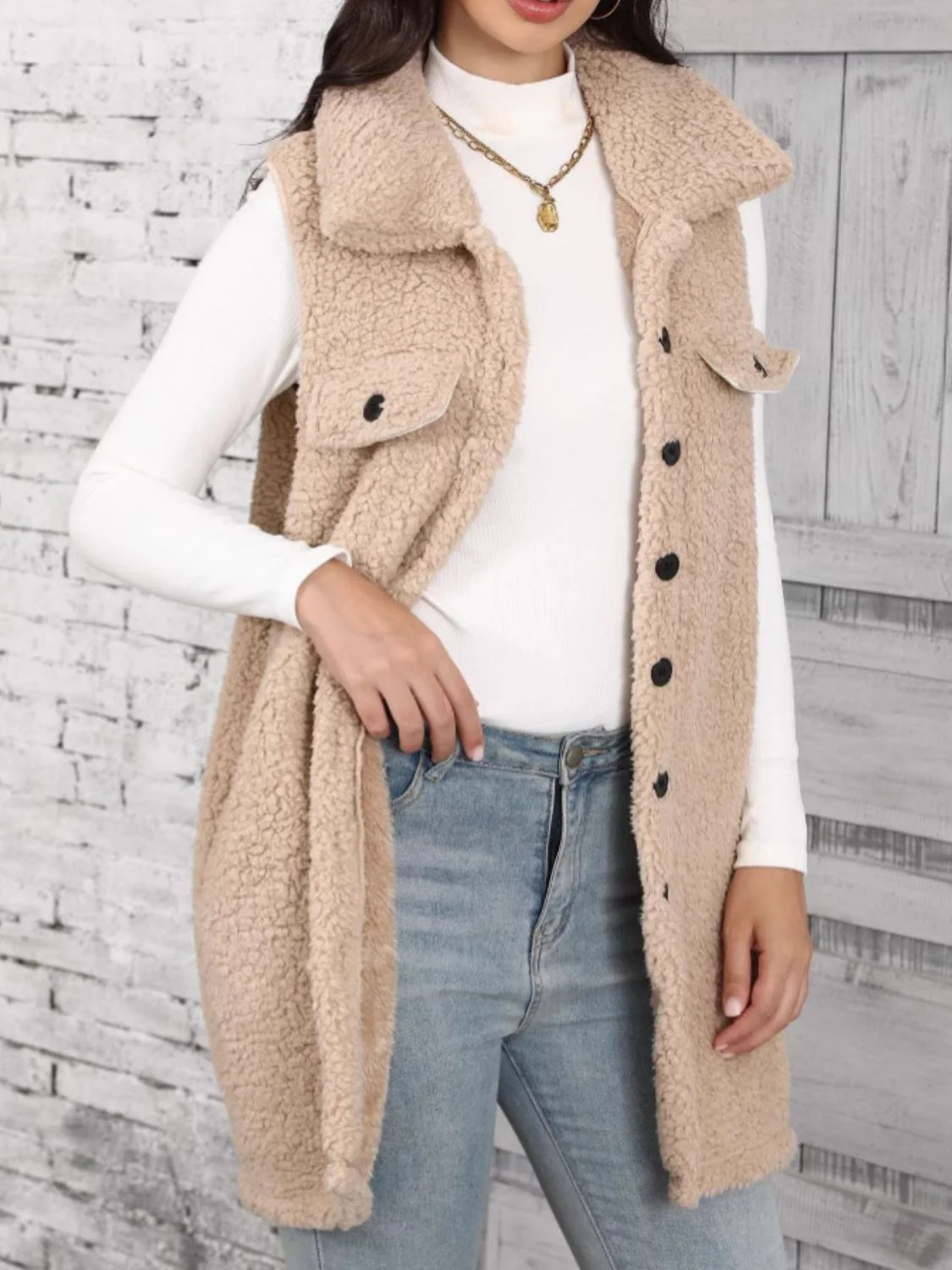 Diana | Buttoned teddy vest coat - Image 3