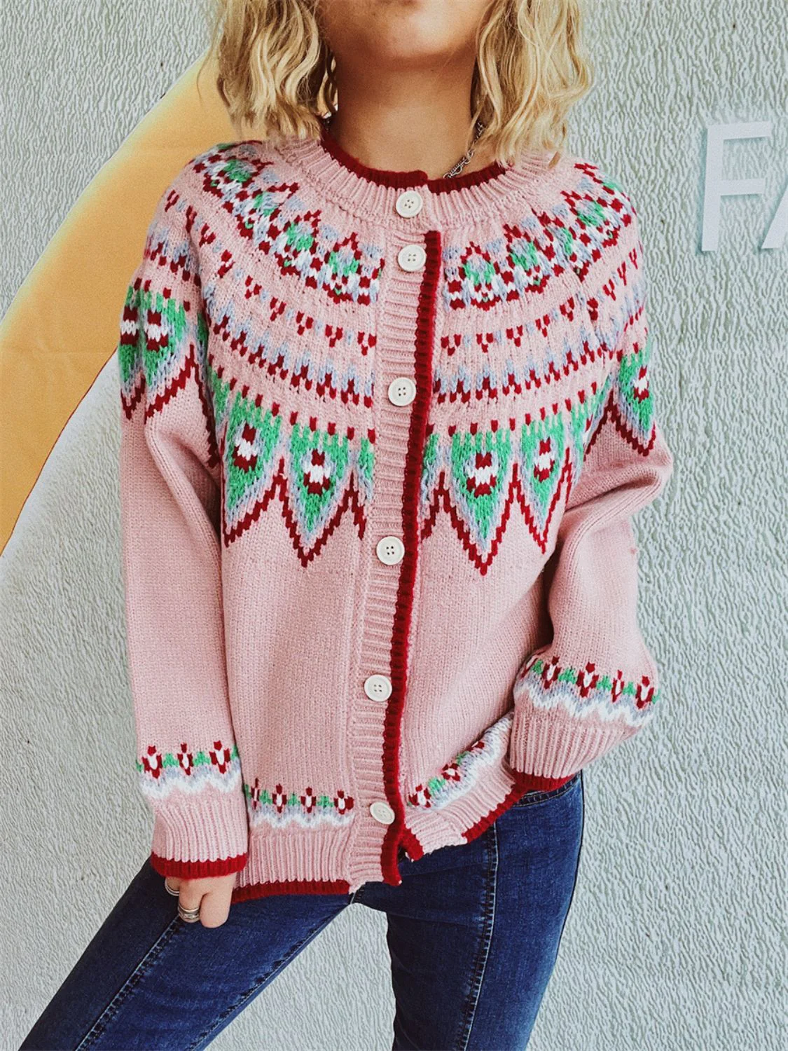 Diana | Long sleeve cardigan with a contrasting geometric crew neck