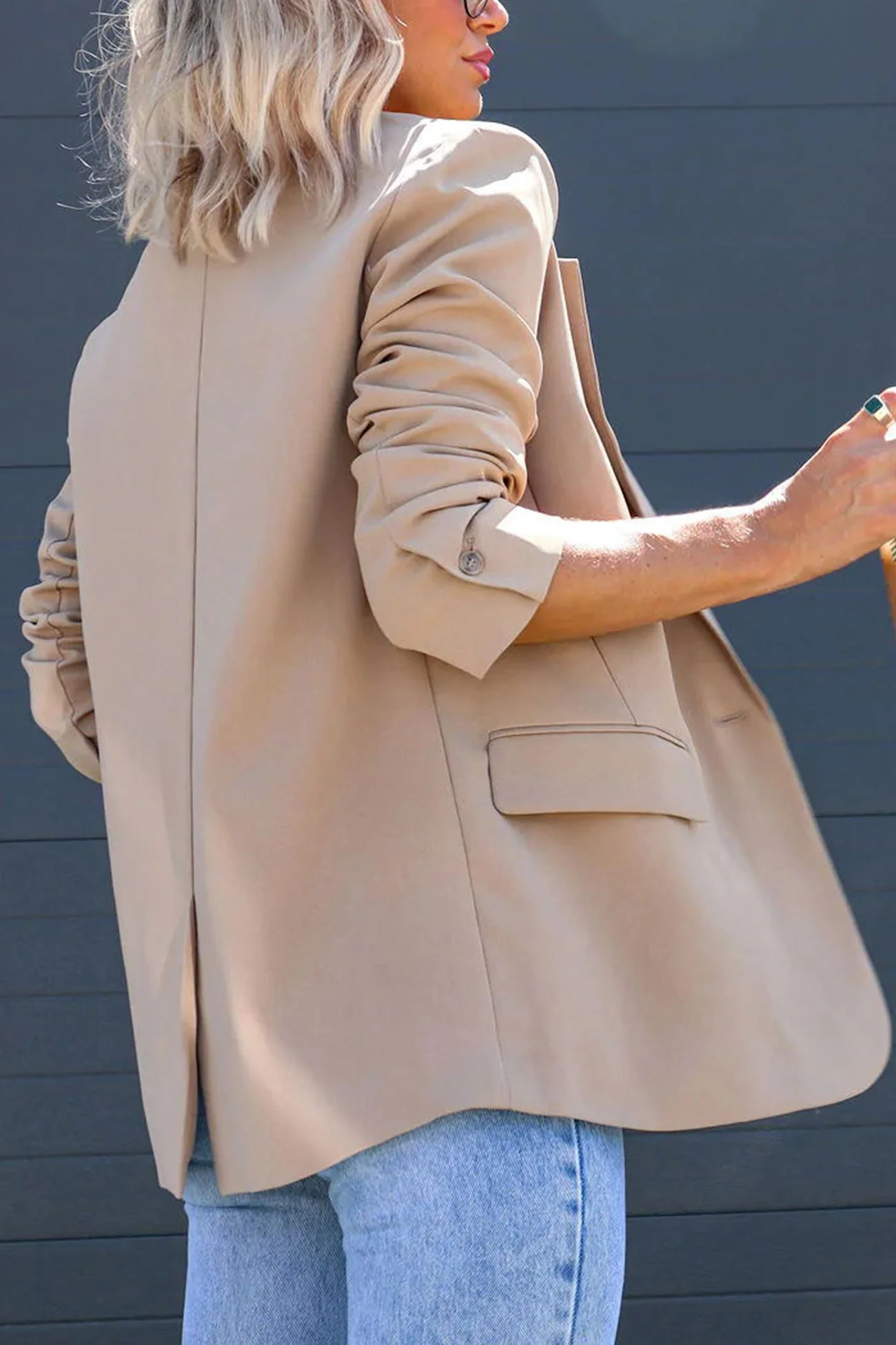 Diana | Solid color mid-length blazer with back slit - Image 4